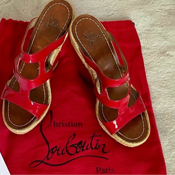 CHRISTIAN LOUBOUTIN PLATFORM
ESPADRILLE WEDGE SIZE 6 BARELY WORN - Picture 2 of 4